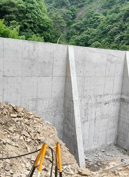 安阳重力式挡土墙
